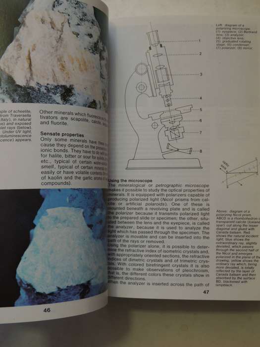 The Macdonald Encyclopedia Of Rocks And Minerals
