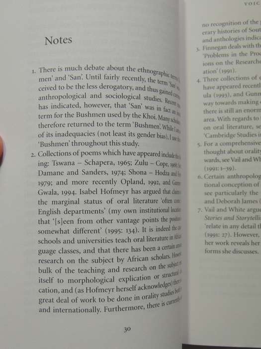 Voicing The Text: South African Oral Poetry And Performance - Duncan Brown
