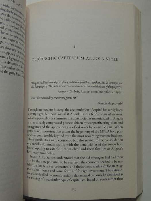 Magnificent And Beggar Land: Angola Since The Civil War - Ricardo Soares De Oliveira