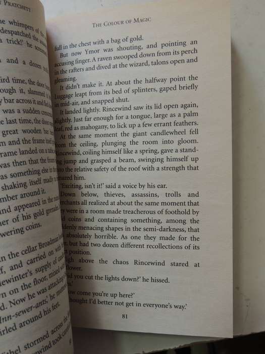 The Colour Of Magic - Terry Pratchett