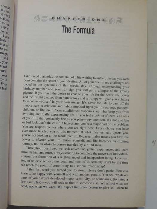 The Day You Were Born: A Journey To Wholeness Through Astrology And Numerology - Linda Joyce