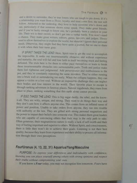 The Day You Were Born: A Journey To Wholeness Through Astrology And Numerology - Linda Joyce