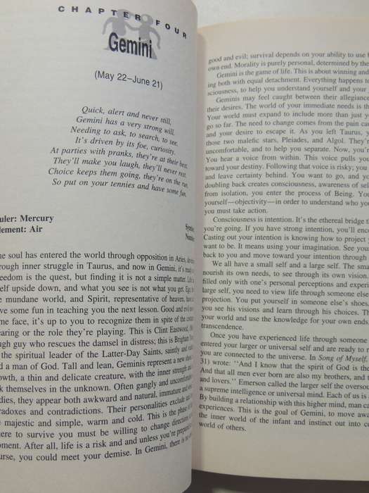 The Day You Were Born: A Journey To Wholeness Through Astrology And Numerology - Linda Joyce