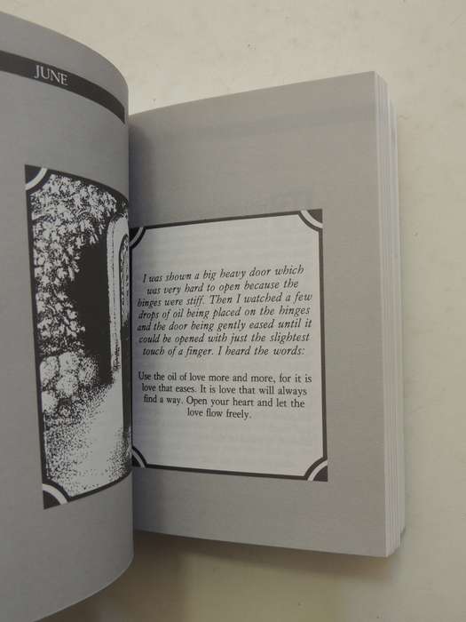 Opening Doors Within: 365 Daily Meditations - Eileen Caddy