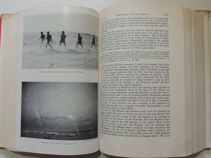 Tobruk and El Alamein, Australia in the War of 1939-1945 - Barton Maughan