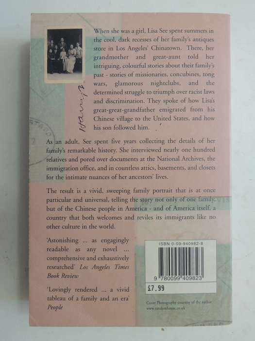 On Gold Mountain: The One Hundred Year Odyssey Of My Chinese-American Family - Lisa See
