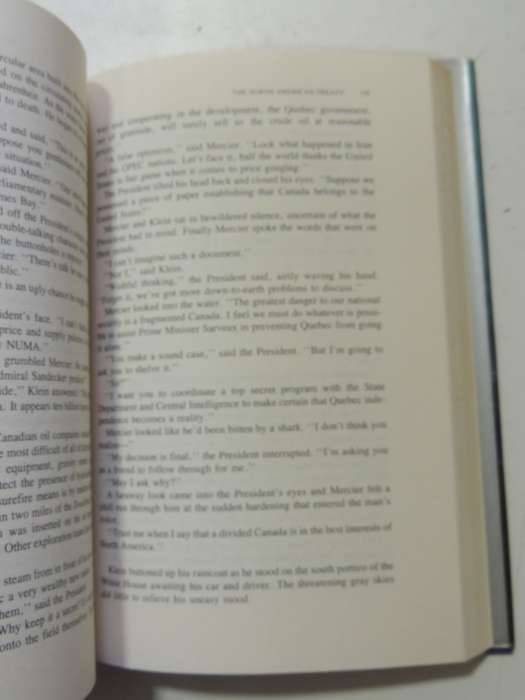 Night Probe! - Clive Cussler  (1st Edition) 1981