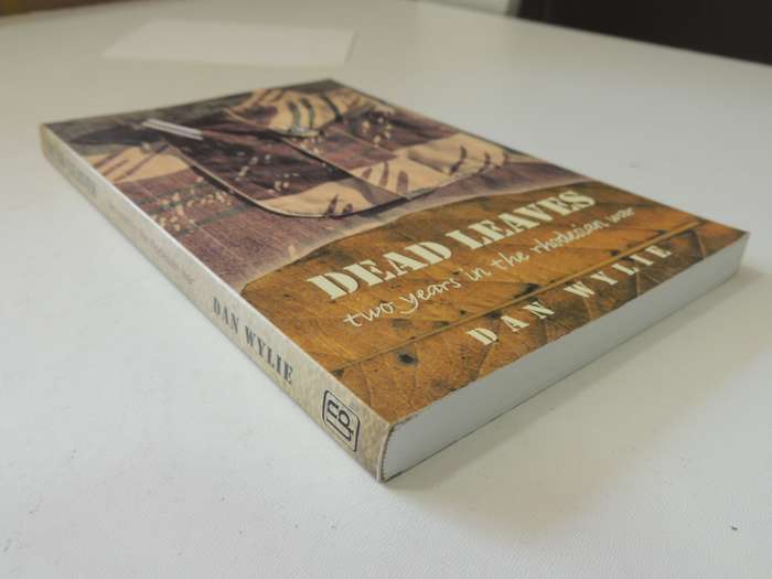Dead Leaves - Two Years In The Rhodesian WarDan Wylie