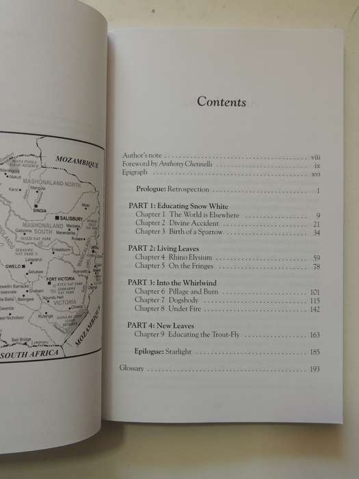 Dead Leaves - Two Years In The Rhodesian WarDan Wylie