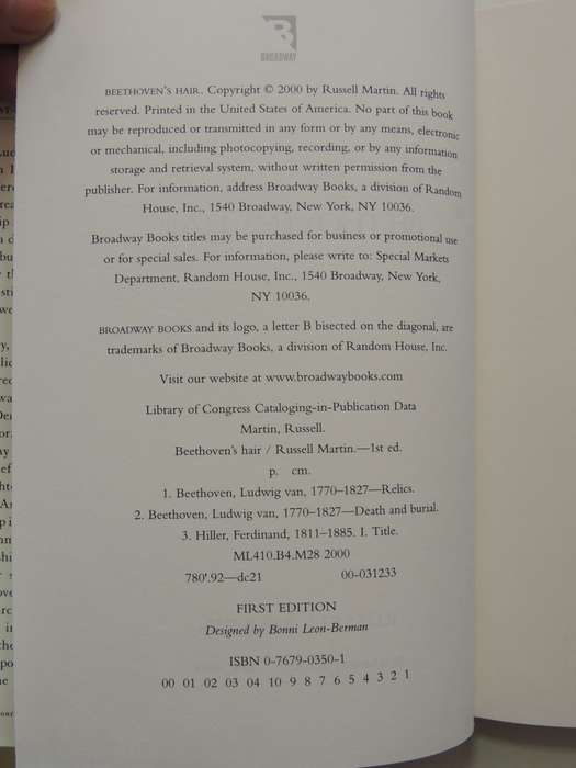 Beethoven's Hair: An Extraordinary Historical Odyssey And A Scientific Mystery Solved -Russel Martin