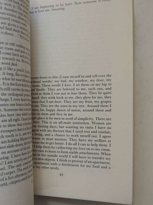 Dusklands - J.M. Coetzee     (1st P/B edition 1982)