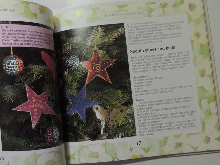Creative Gifts To Make At Home - Annette Claxton, Mary Lawrence & Cheryl Owen