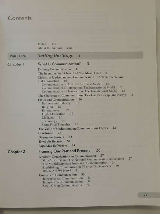 Introducing Communication Theory: Analysis And application - Richard West & Lynn H. Turner