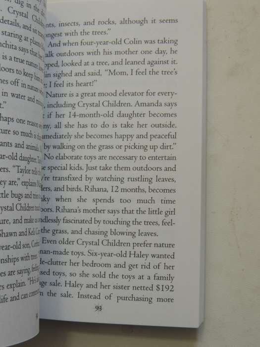 The Crystal Children: Guide To The Newest Generation Of Pyschic And Sensitive Children Doreen Virtue