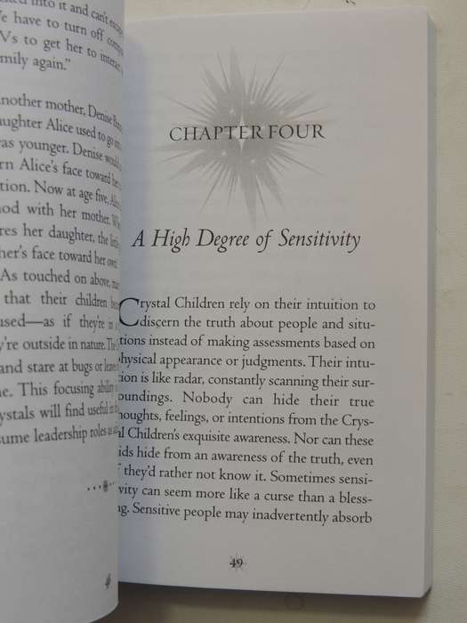 The Crystal Children: Guide To The Newest Generation Of Pyschic And Sensitive Children Doreen Virtue