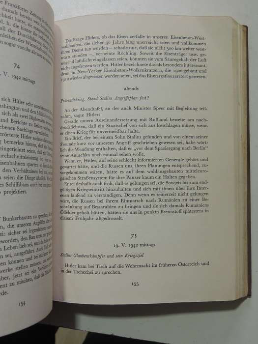 Hitler's Tischgesprache In Fuhrerhauptquartier - Dr. Henry Picker         In German Language