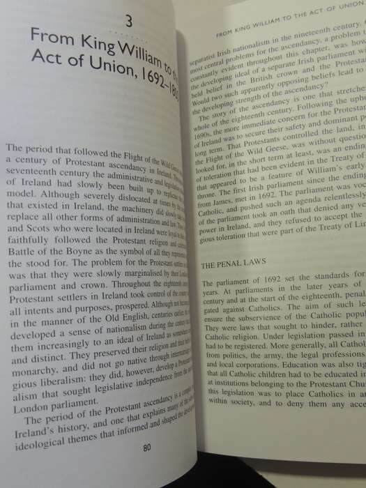 A History Of Ireland - Mike Cronin