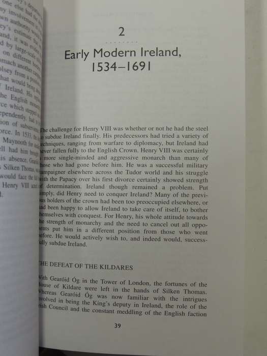 A History Of Ireland - Mike Cronin