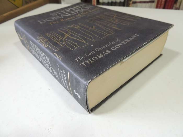 The Runes of the Earth The Last Chronicles of Thomas Covenant - Stephen Donaldson  FIRST EDITION H/C