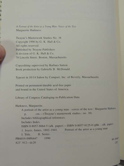 A Portrait Of The Artist As A Young Man: Voices Of The Text - Marguerite Harkness