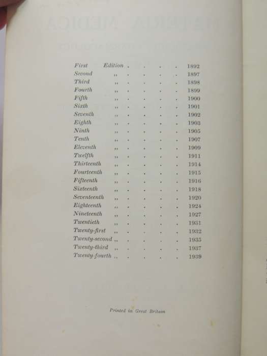 Materia Medica Pharmacy, Pharmacology and Therapeutics - William Hale-White 24th Edition 1939