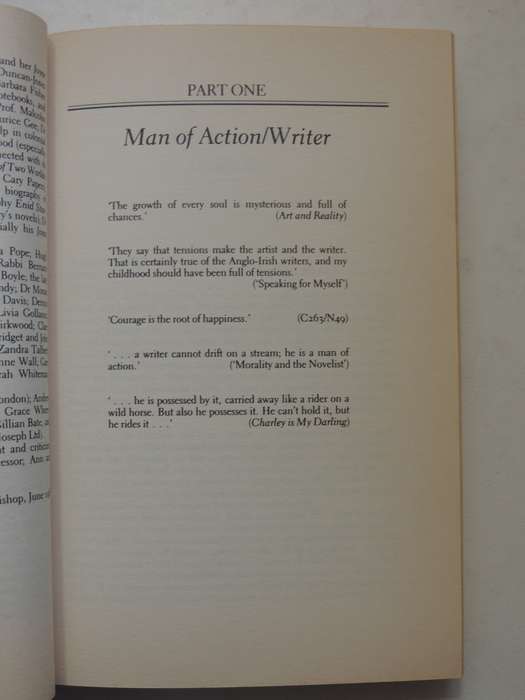 Joyce Carey: Gentleman Rider - Alan Bishop