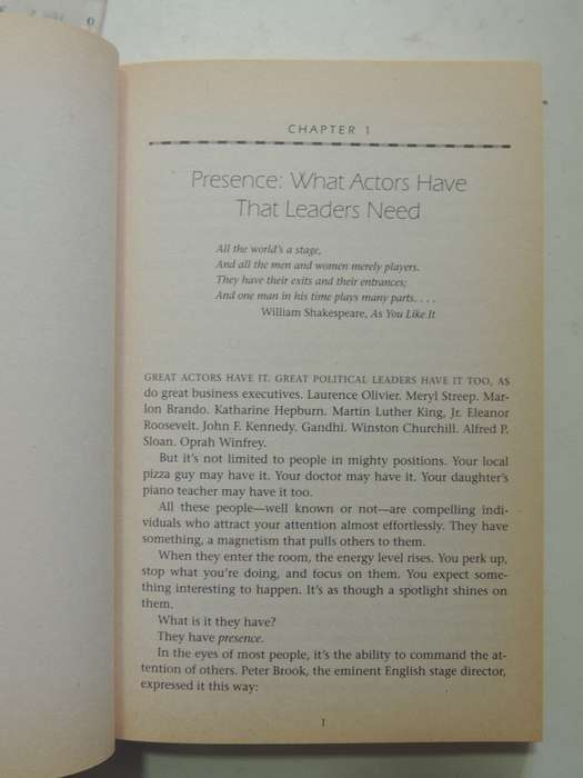 Leadership Presence: Dramatic Techniques To Reach Out, Motivate & Inspire - Belle Linda Halpern, KL
