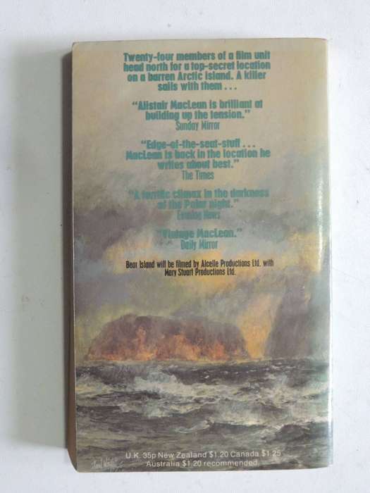 Bear Island  - Alistair Maclean