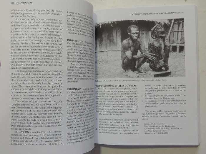 The Encyclopedia of Mummies - Bob Brier
