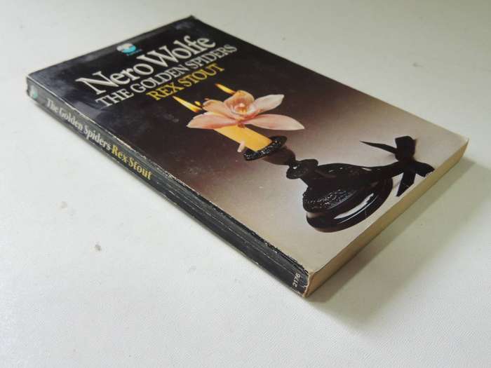 The Golden Spiders - Rex Stout