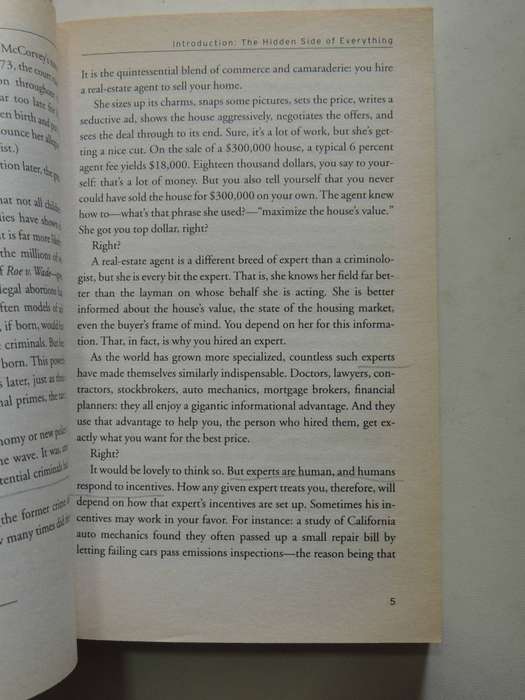 Freakonomics: A Rogue Economist Explores The Hidden Side Of Everything Steven Levitt, Stephen Dubner