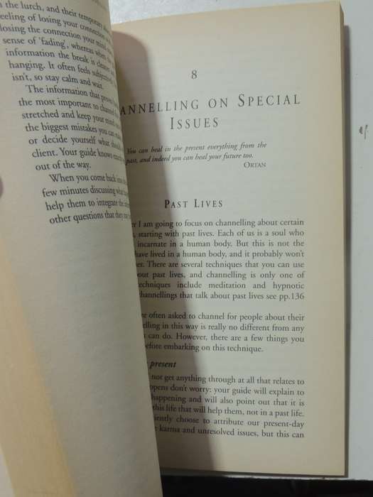 Channelling, What it is and How to do it - Lita de Alberdi