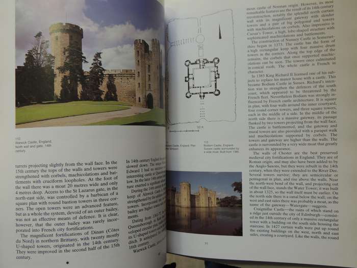 Castles And Fortifications Of Britain And EuropeDobroslav Libal