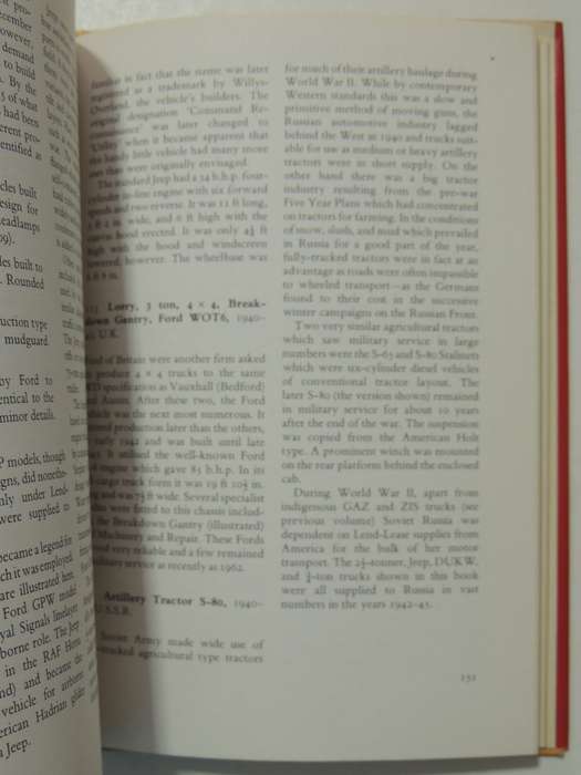 Military Transport Of World War II Including Post War Vehicles - C. Ellis & D. Bishop