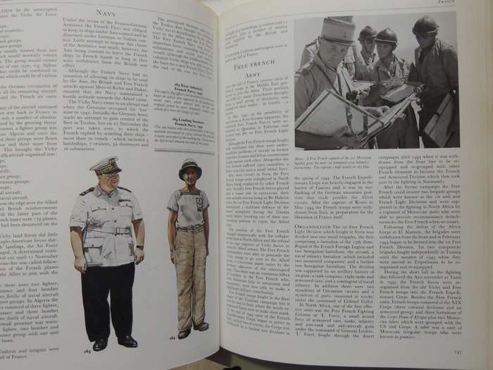 The Armed Forces Of World War II: Uniforms, Insignia And Organisation - Andrew Mollo