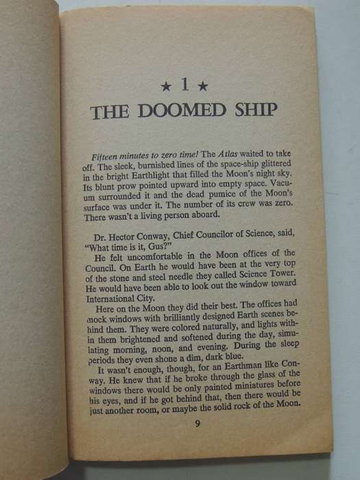 Pirates Of The Asteroids  - Isaac Asimov