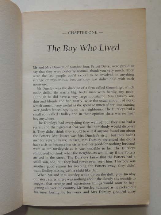 Harry Potter And The Philosopher's Stone - JK Rowling   FIRST EDITION 37th Printing