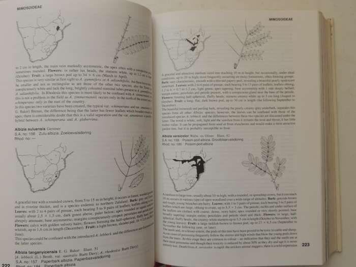 TREES of Southern Africa - 2nd Revised EditionKeith & Meg Coates Palgrave