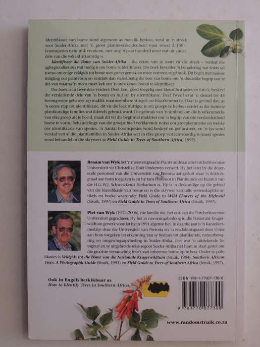 Identifiseer die Bome van Suider-Afrika- Braam van Wyk, Piet van Wyk   AFRIKAANS