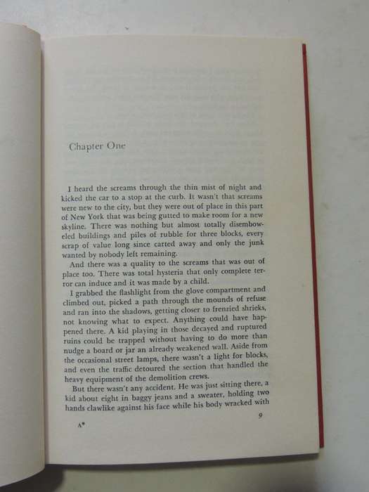 The Body Lovers - Mickey Spillane    1st UK Edition 1967