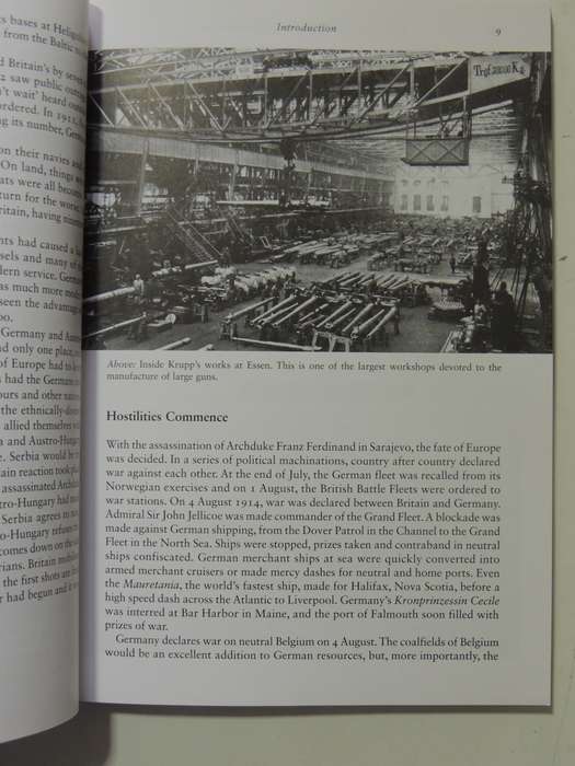 The First World War In Photographs: 1914 Over By Christmas- John Christopher & Campbell McCutcheon