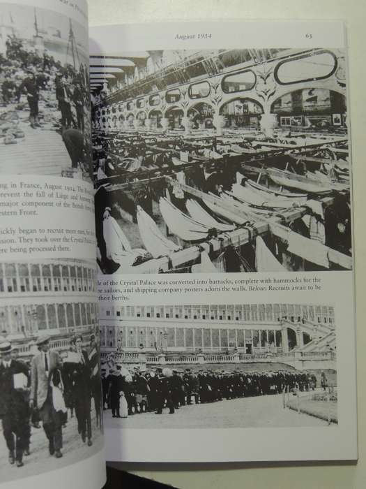 The First World War In Photographs: 1914 Over By Christmas- John Christopher & Campbell McCutcheon