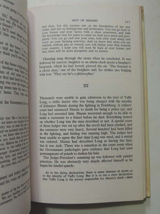 Mist Of Memory: An Autobiography - Bernard Sachs