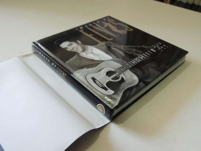 Images Of Elvis - Marie Clayton
