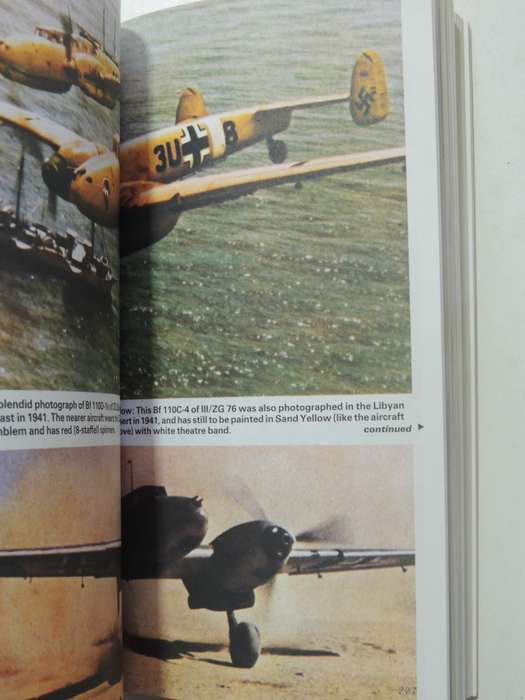 The Illustrated Directory Of Fighting Aircraft Of World War II -Bill Gunston