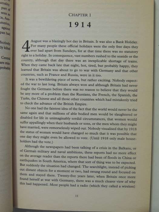 World War One: A Narrative - Philip Warner