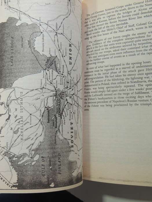 The 900 Days: The Siege Of Leningrad- Harrison E. Salisbury