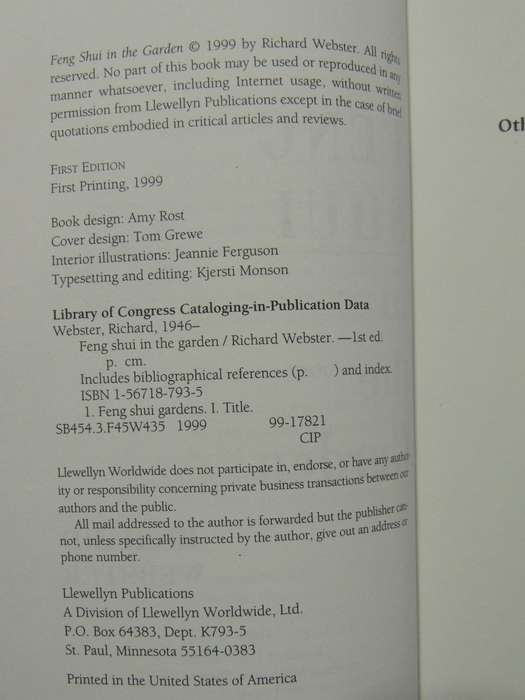 Feng Shui In The Garden - Richard Webster