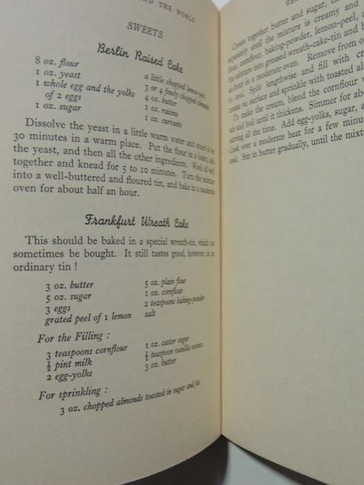 Recipes Around The World (1956)- Joyce Muriel