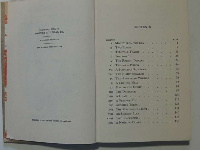 The Wailing Siren Mystery - Franklin W. Dixon   Circa 1950s